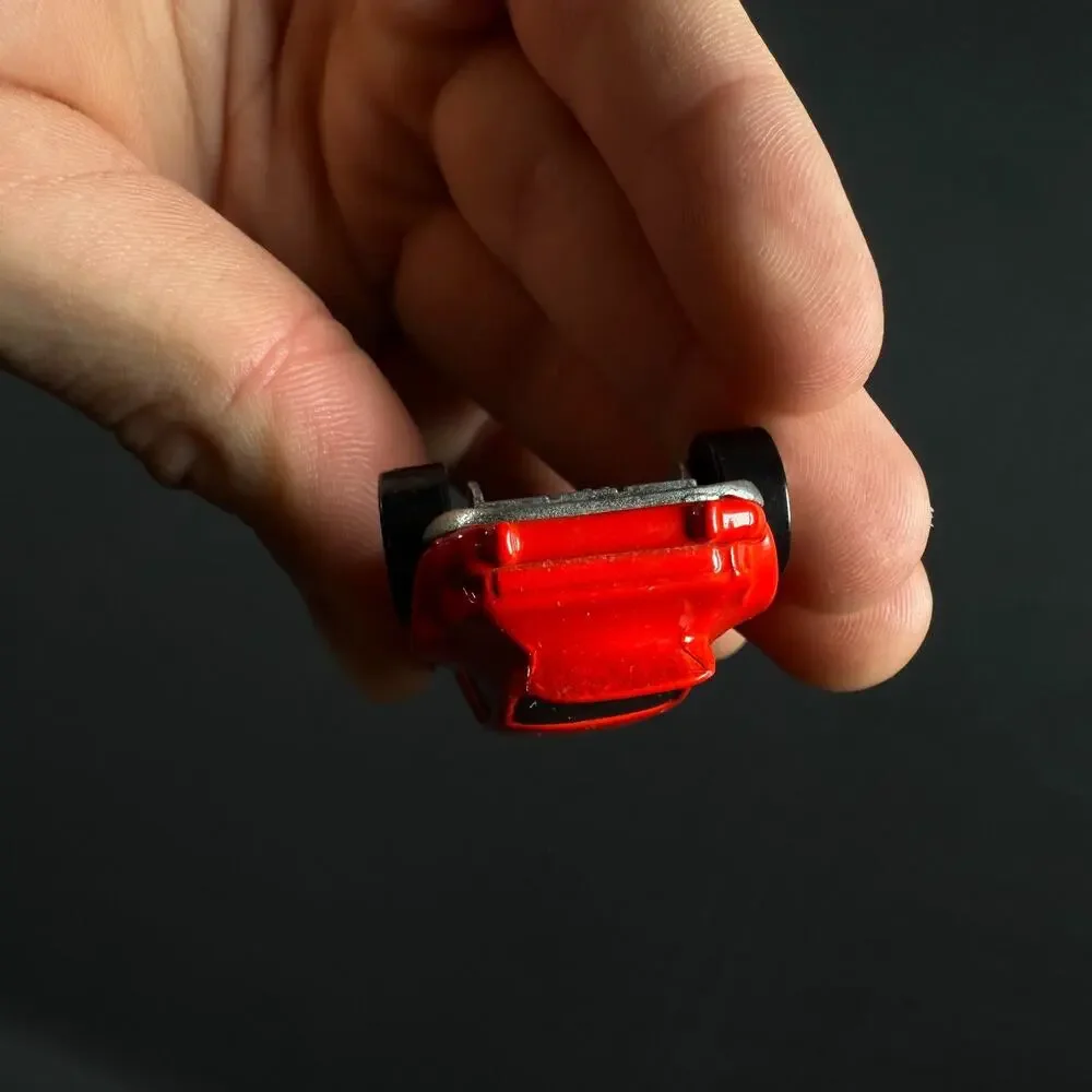 HOT WHEELS 1:64 1974 1995 PORSCHE 911 CARRERA RED MALASYIA
